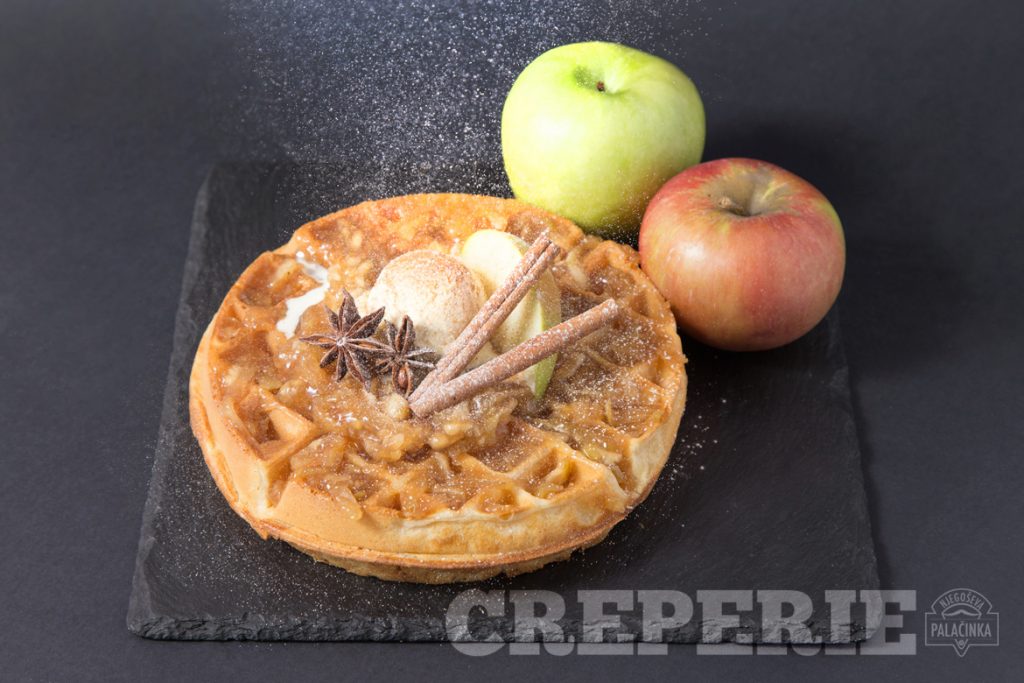 Waffle Apple pie with cinnamon powder
