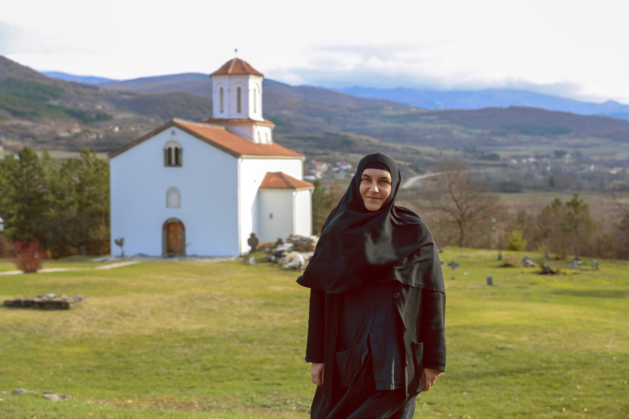 This image has an empty alt attribute; its file name is Mati-Minodora.jpg